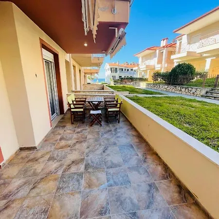 Apartment Dariva Nea Skioni